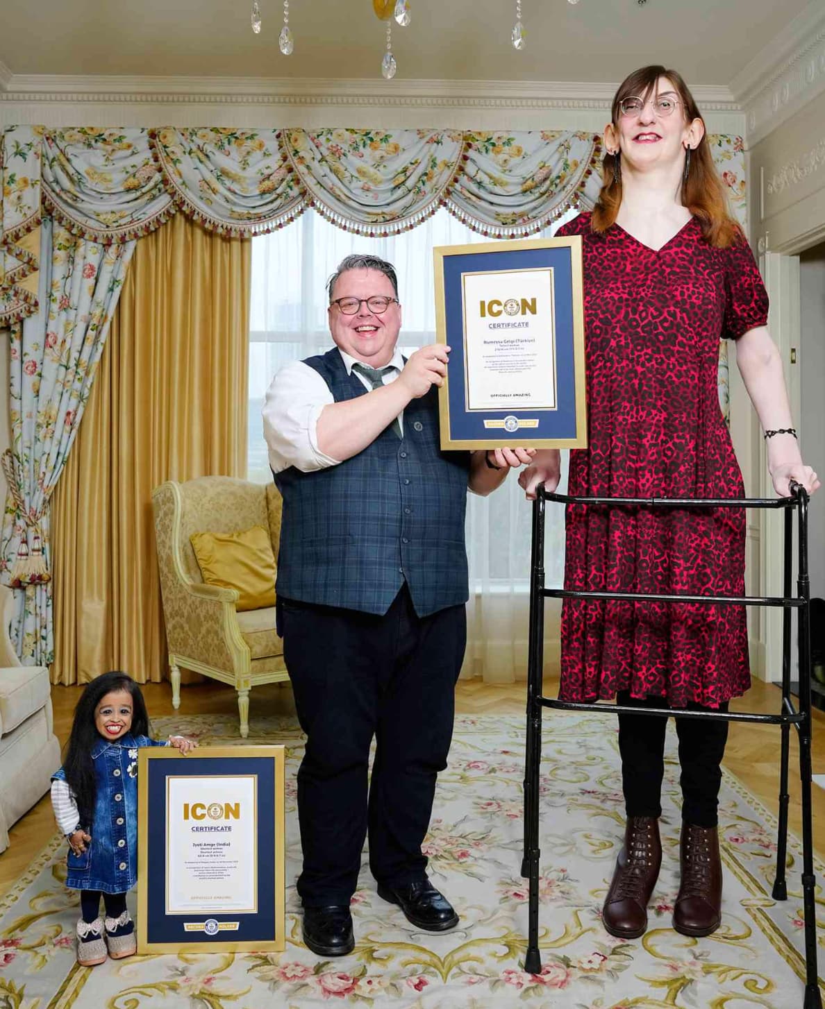 “World's shortest and tallest women (2024).”